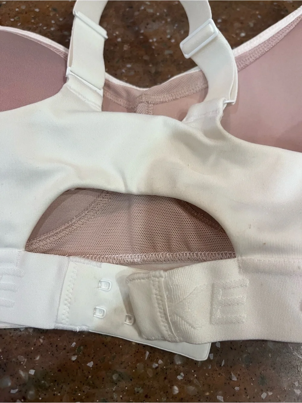 Nike Indy high support padded Sports Bra with Branded Elastic Band - Picture 5 of 6